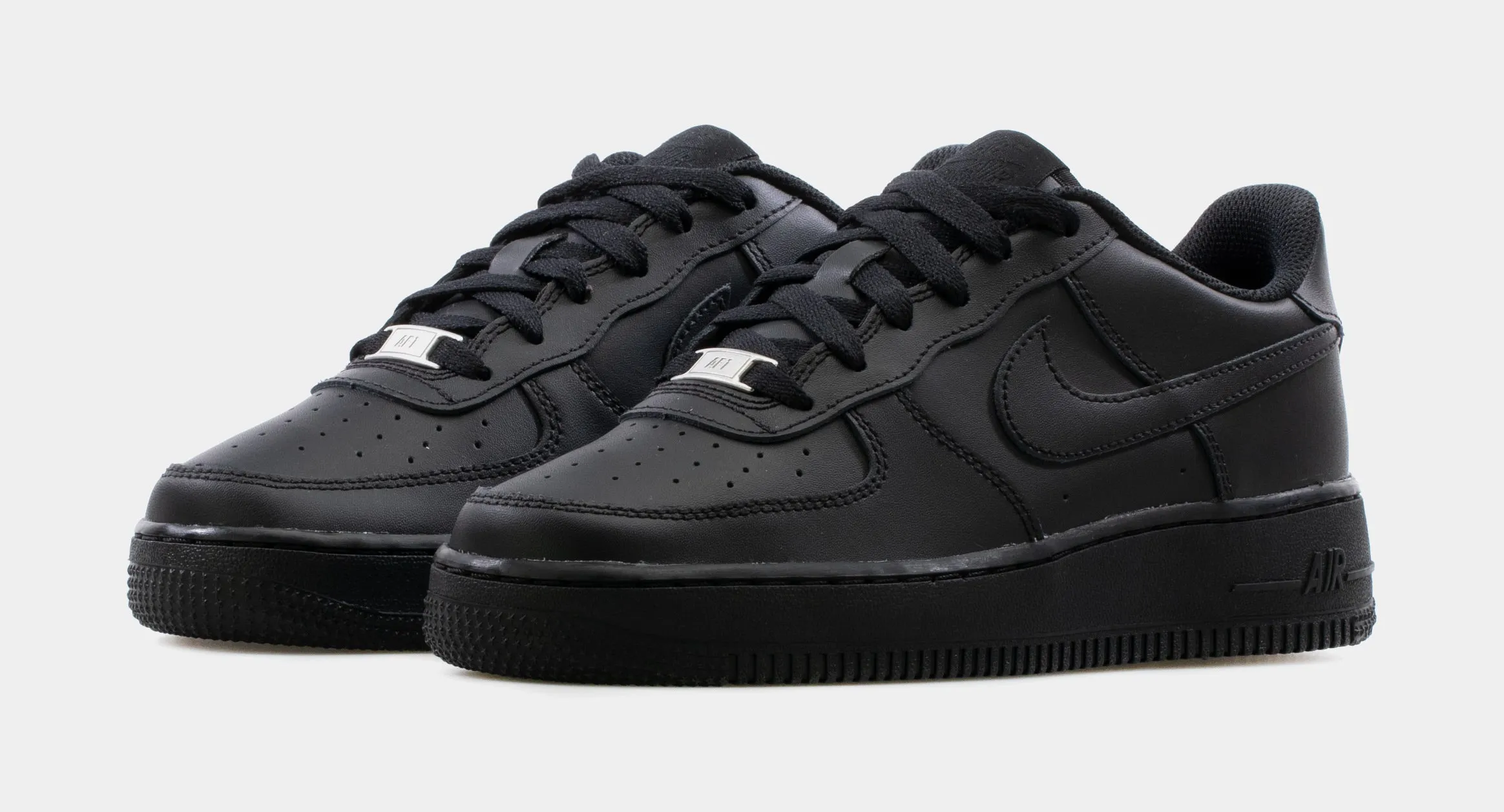 Air Force 1 Low Grade School Lifestyle Shoe (Black/Black)