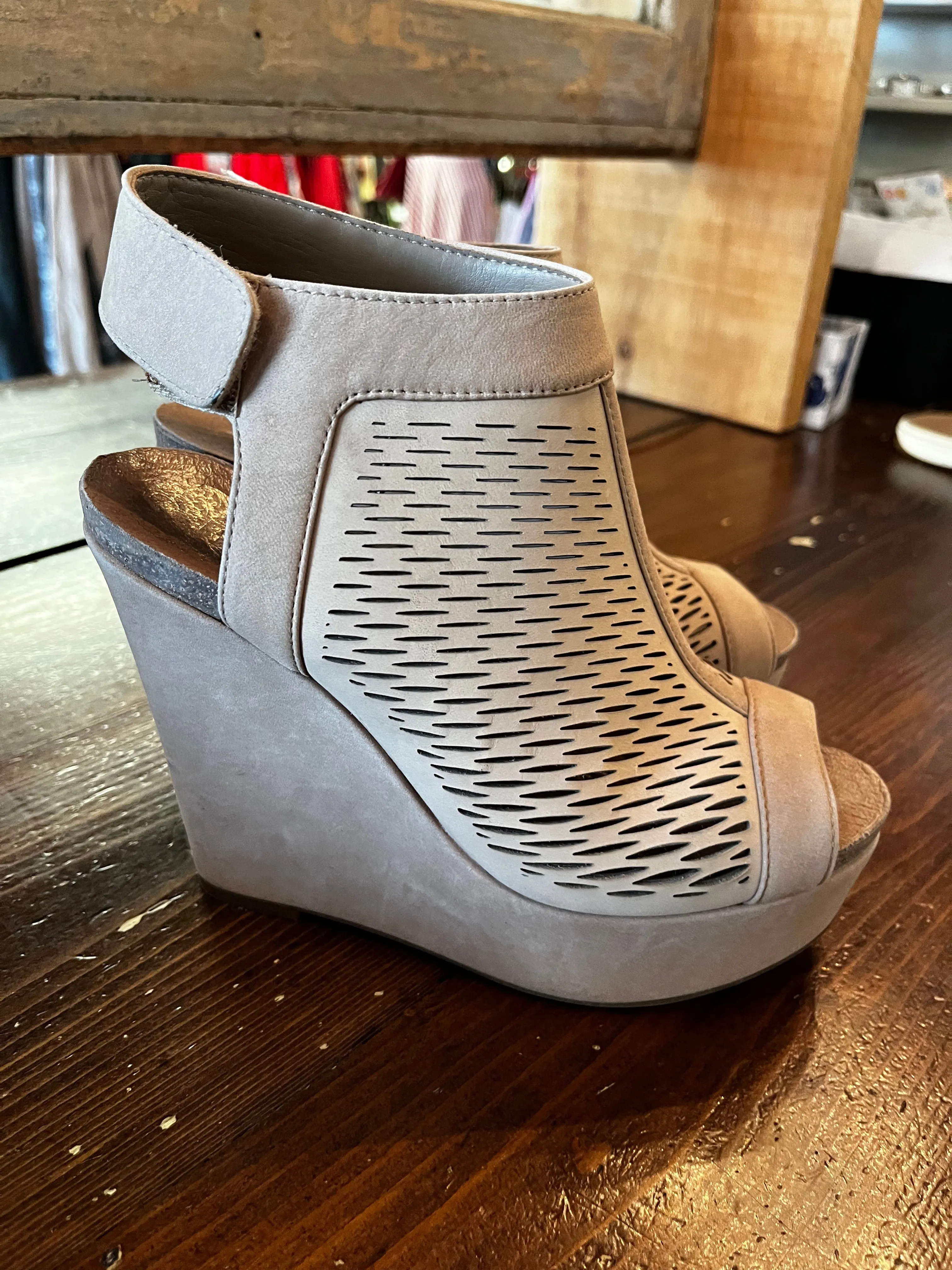 Camuto Wedges (Size 6)