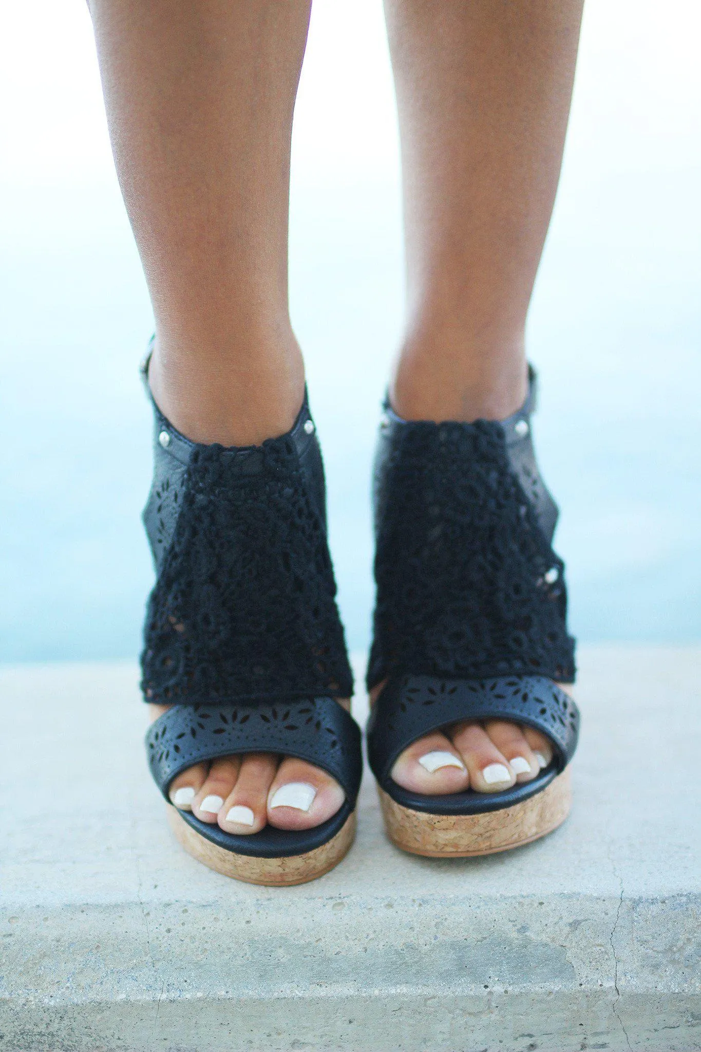 Candace Black Wedges