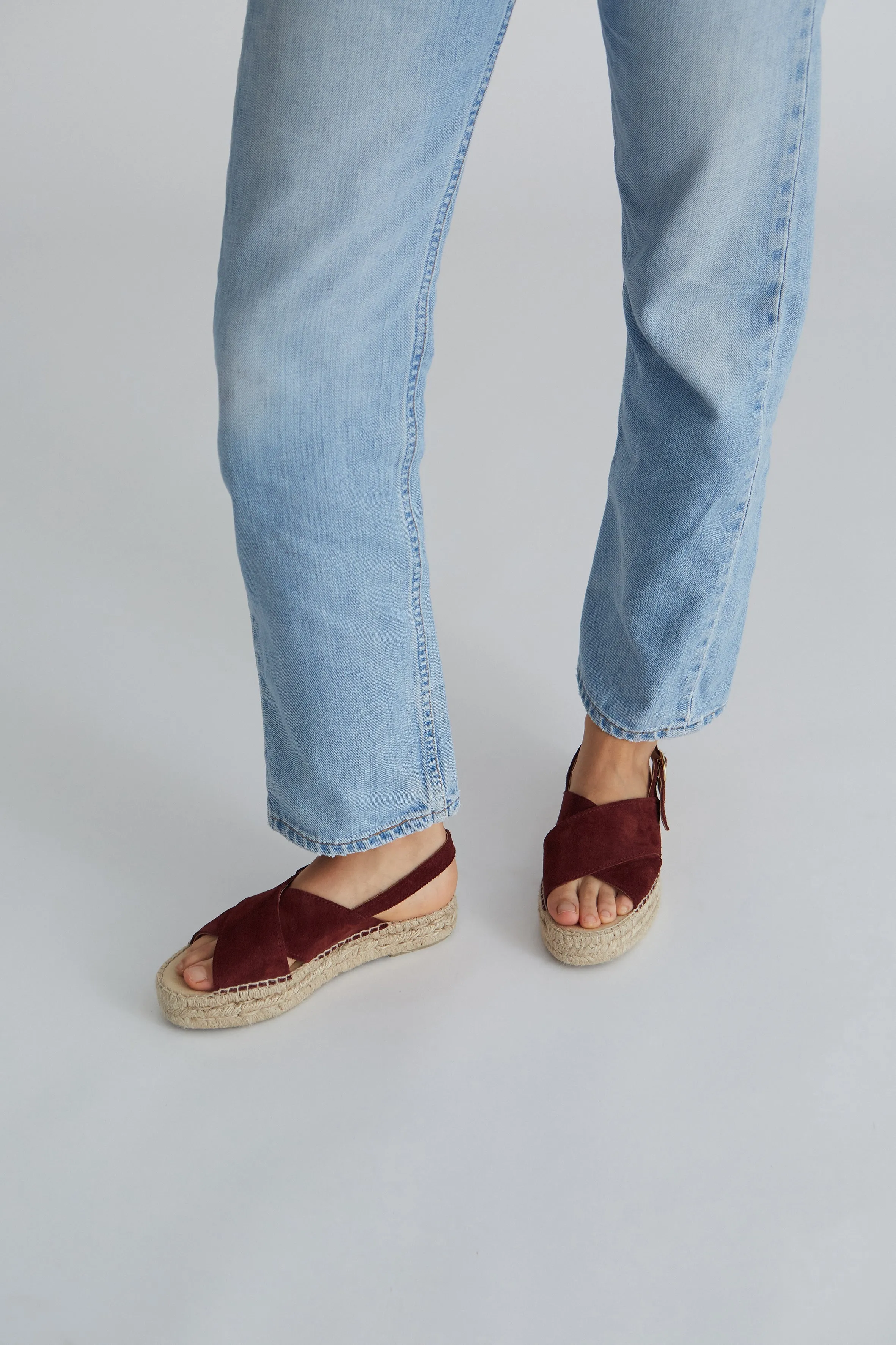 Crossed Sandal Burgundy