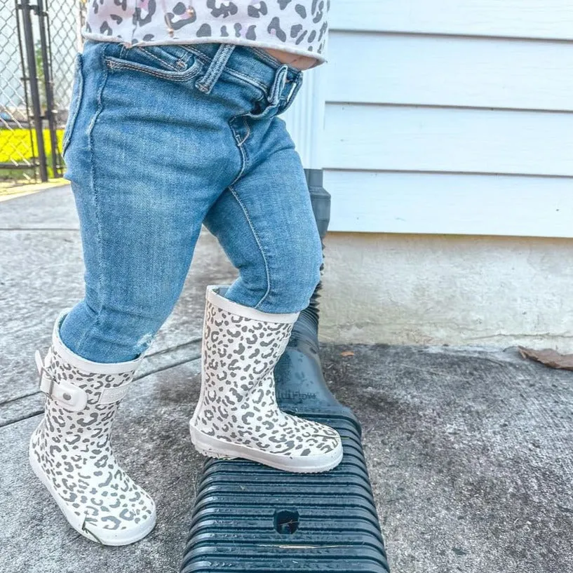 Girls Rain Boots in Leopard - Pavlova