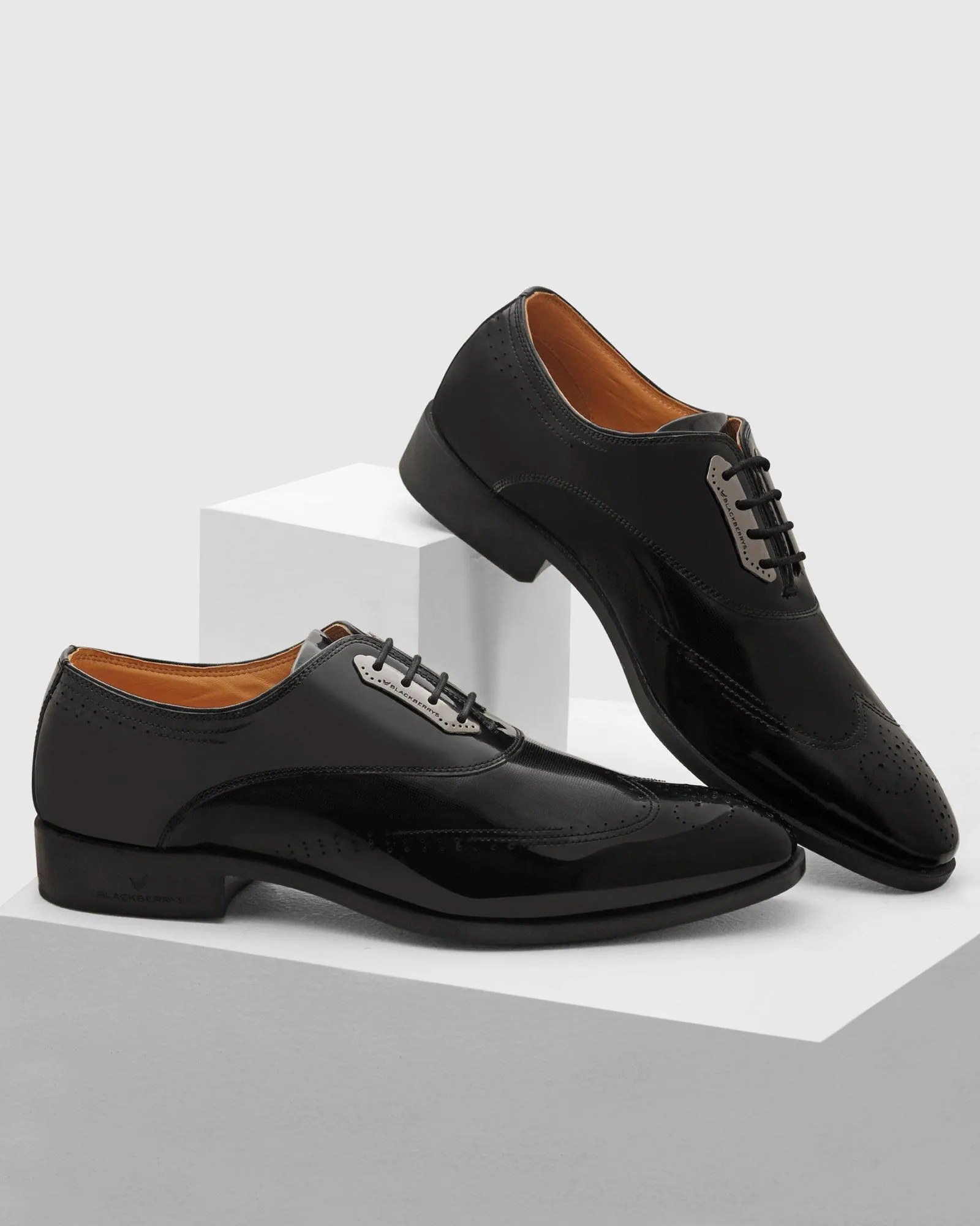 Leather Black Solid Oxford Shoes - Reed